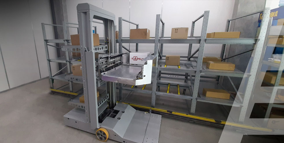 Robotic storage of goods in the warehouse with AS/RS